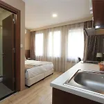 Wide Taksim 3*