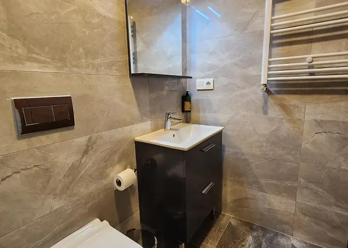 Wide Taksim فندق