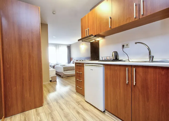 فندق Wide Taksim 3*