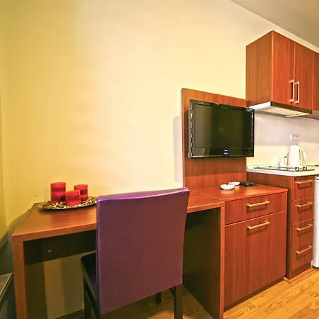 Wide Taksim Szálloda 3*