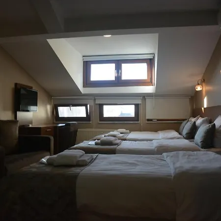 فندق Wide Taksim 3*